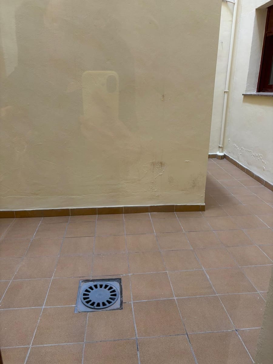2 bedroom Flat for rent in Oliva with garage - € 800 (Ref: 9839460)