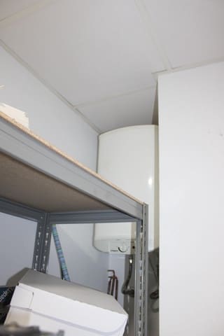 Commerciale in vendita in Oliva - 230.000 € (Rif: 9876581)