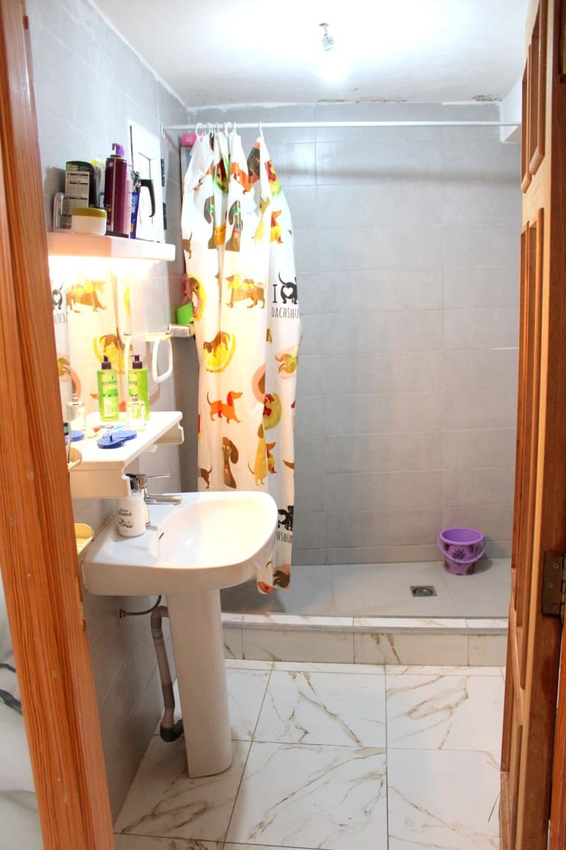 3 bedroom Townhouse for sale in Oliva - € 140,000 (Ref: 9876583)