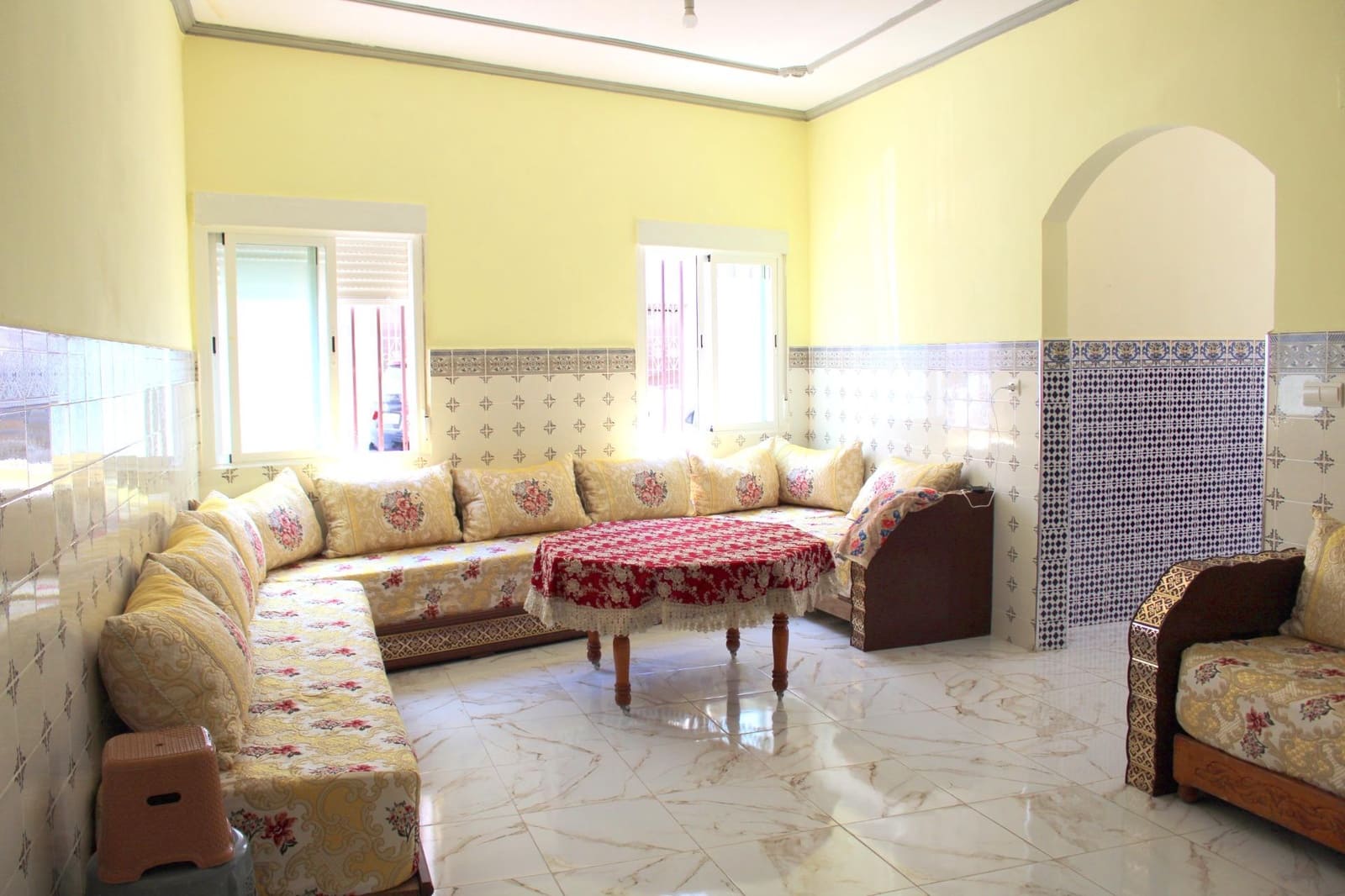 3 bedroom Townhouse for sale in Oliva - € 140,000 (Ref: 9876583)
