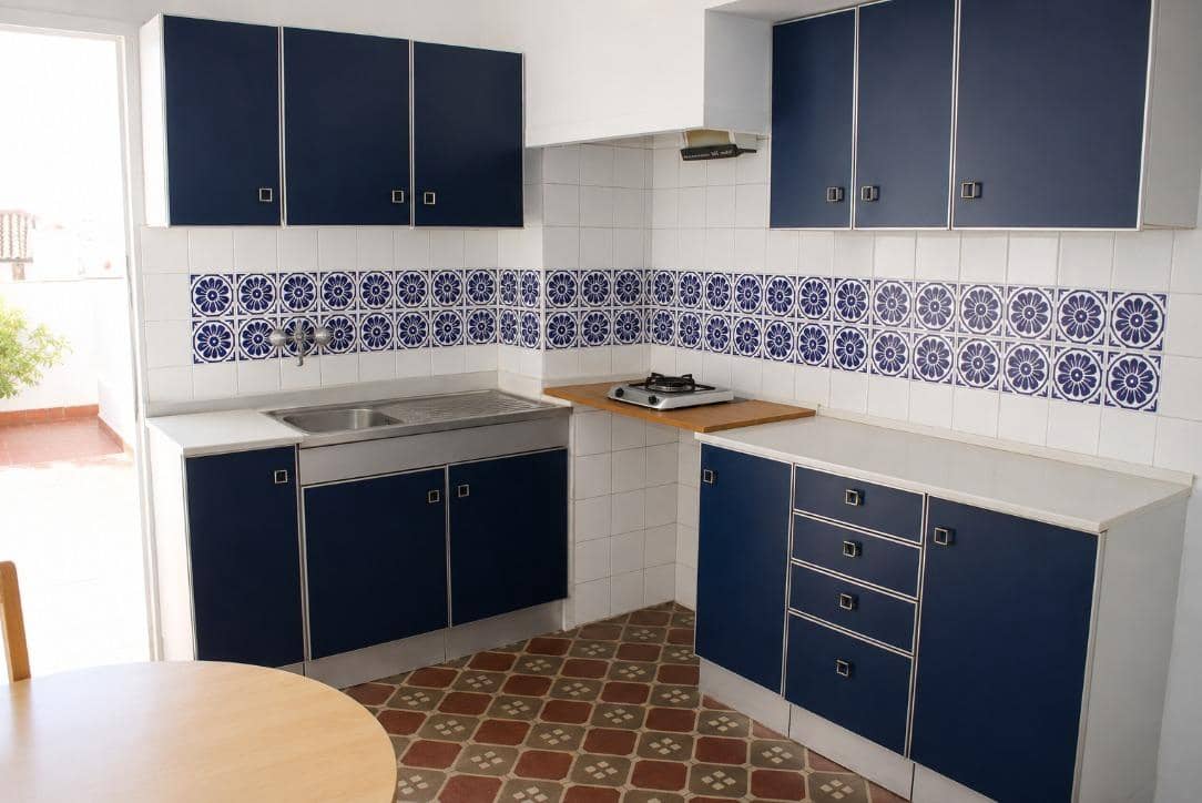 4 makuuhuone Asunto vuokrattavana paikassa Oliva - 750 € (Ref: 9884951)
