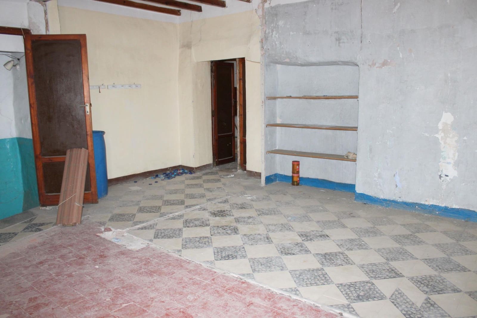 Townhouse for sale in Oliva - € 135,000 (Ref: 9911196)