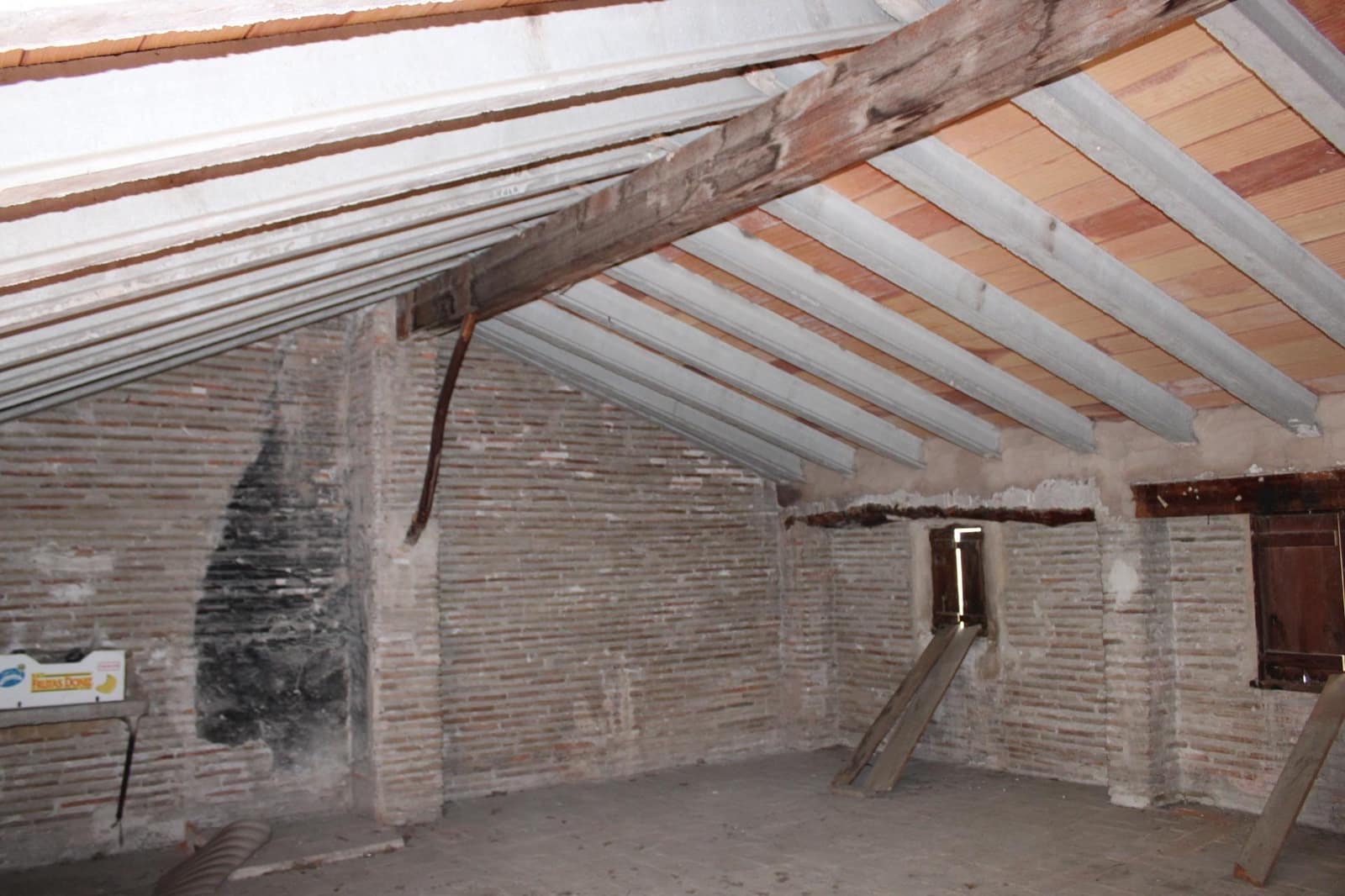 Townhouse for sale in Oliva - € 135,000 (Ref: 9911196)