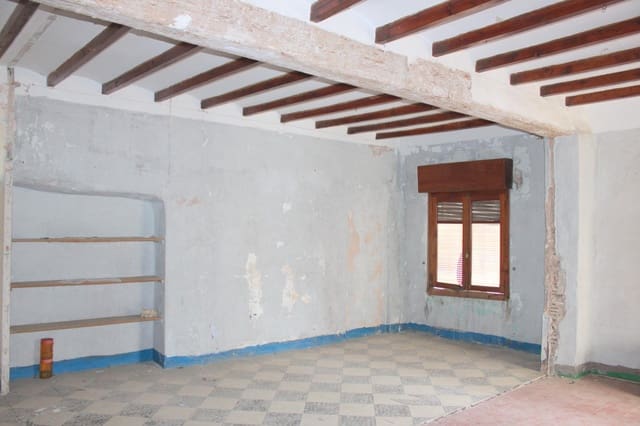 Byhus til salg i Oliva - € 135.000 (Ref: 9911196)