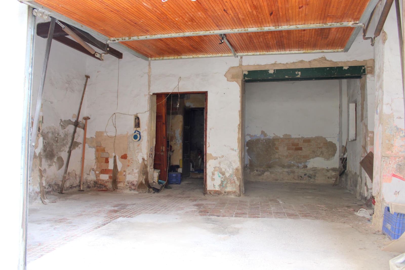Townhouse for sale in Oliva - € 135,000 (Ref: 9911196)