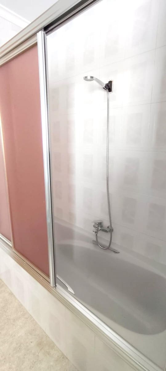 4 bedroom Townhouse for sale in Oliva with garage - € 262,000 (Ref: 9915998)