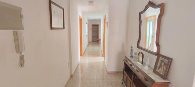 4 bedroom Townhouse for sale in Oliva Pueblo, Oliva with garage - € 262,000 (Ref: 9915998)