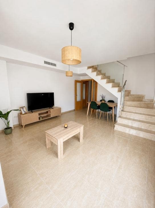 3 soverom Leilighet til leie i Beniarjo - € 900 (Ref: 9952742)