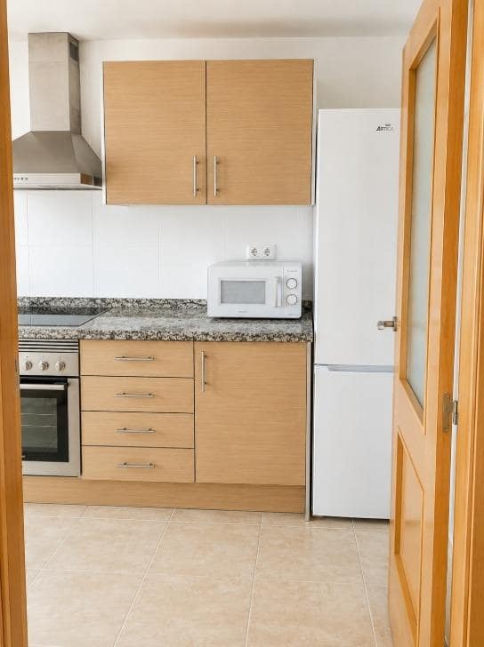 3 bedroom Apartment for rent in Beniarjo - € 900 (Ref: 9952742)
