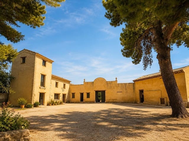 4 bedroom Finca/Country House for sale in Oliva - € 1,244,000 (Ref: 9959927)
