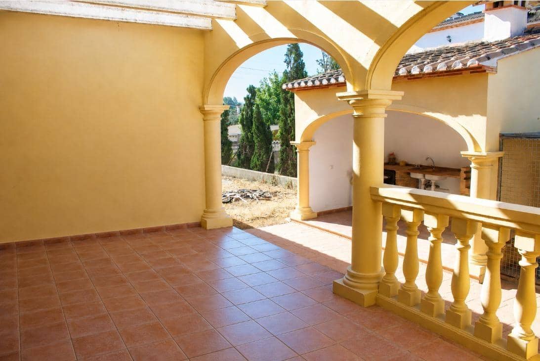 3 bedroom Villa for sale in Denia with garage - € 980,000 (Ref: 9975571)