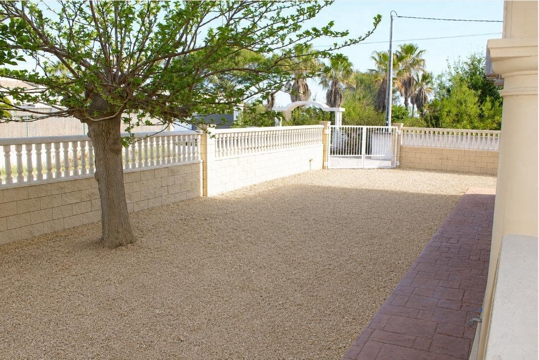 3 bedroom Villa for sale in Denia with garage - € 980,000 (Ref: 9975571)