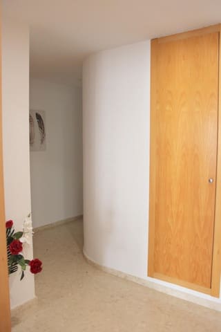 3 soveværelse Lejlighed til salg i Oliva - € 187.000 (Ref: 9977435)