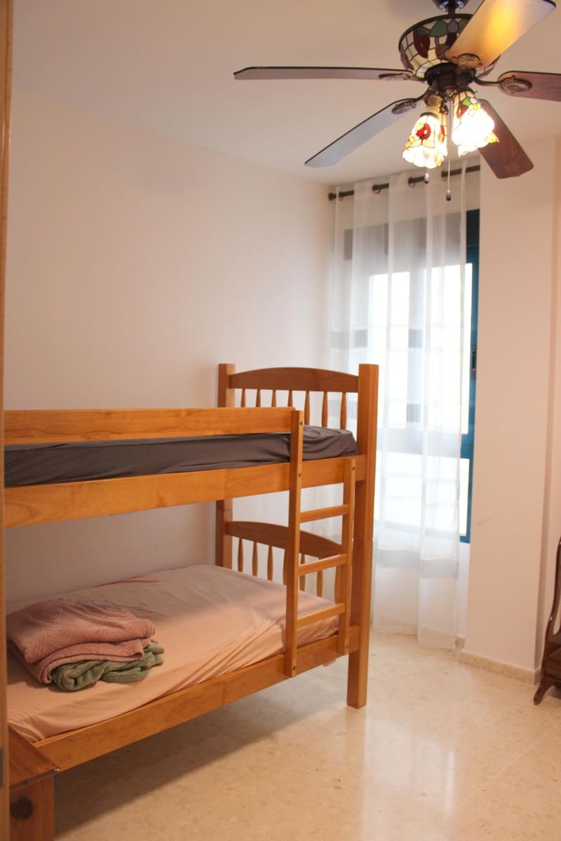 3 sypialnia Mieszkanie na sprzedaż w Oliva - 187 000 € (Ref: 9977435)