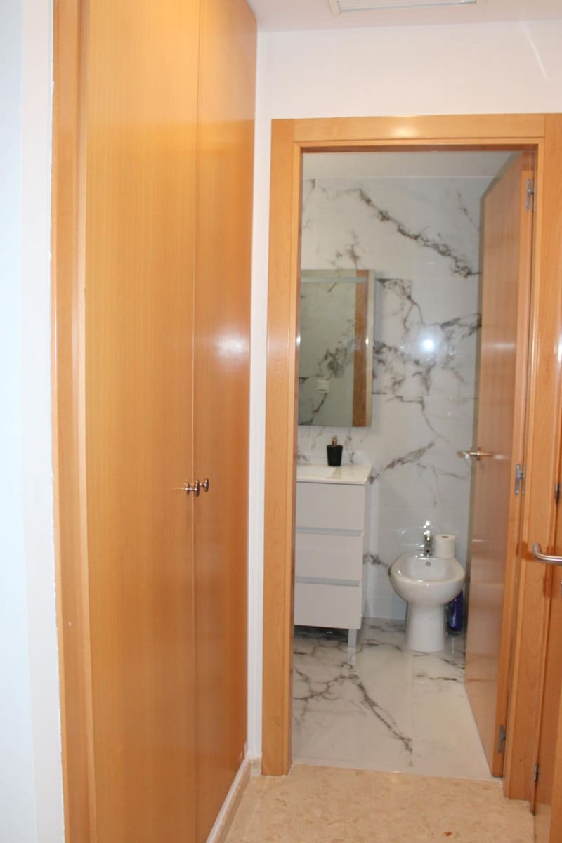 3 sypialnia Mieszkanie na sprzedaż w Oliva - 187 000 € (Ref: 9977435)