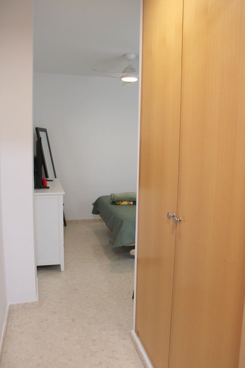 3 sypialnia Mieszkanie na sprzedaż w Oliva - 187 000 € (Ref: 9977435)