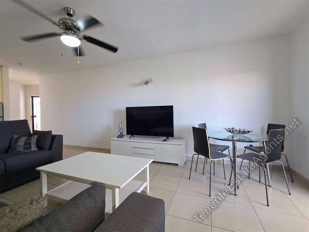 1 Zimmer Apartment zu verkaufen in Los Cristianos mit Pool - 349.950 € (Ref: 10023480)
