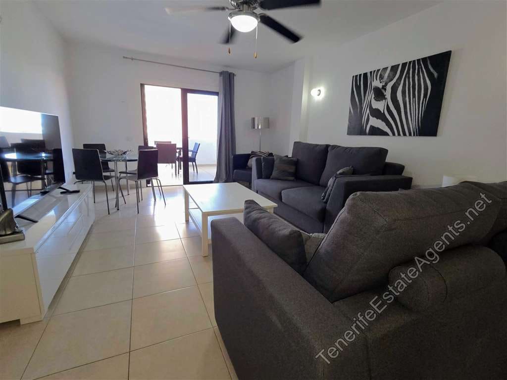 1 Zimmer Apartment zu verkaufen in Los Cristianos mit Pool - 349.950 € (Ref: 10023480)