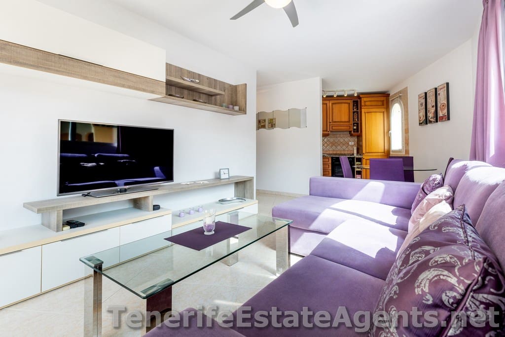 1 quarto Apartamento para venda em Los Cristianos com piscina - 275 000 € (Ref: 10023481)