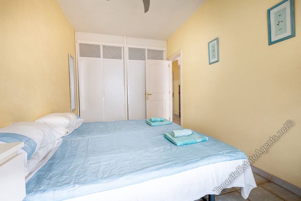 Apartamento de 1 habitación en Los Cristianos en venta con piscina garaje - 269.950 € (Ref: 10100563)