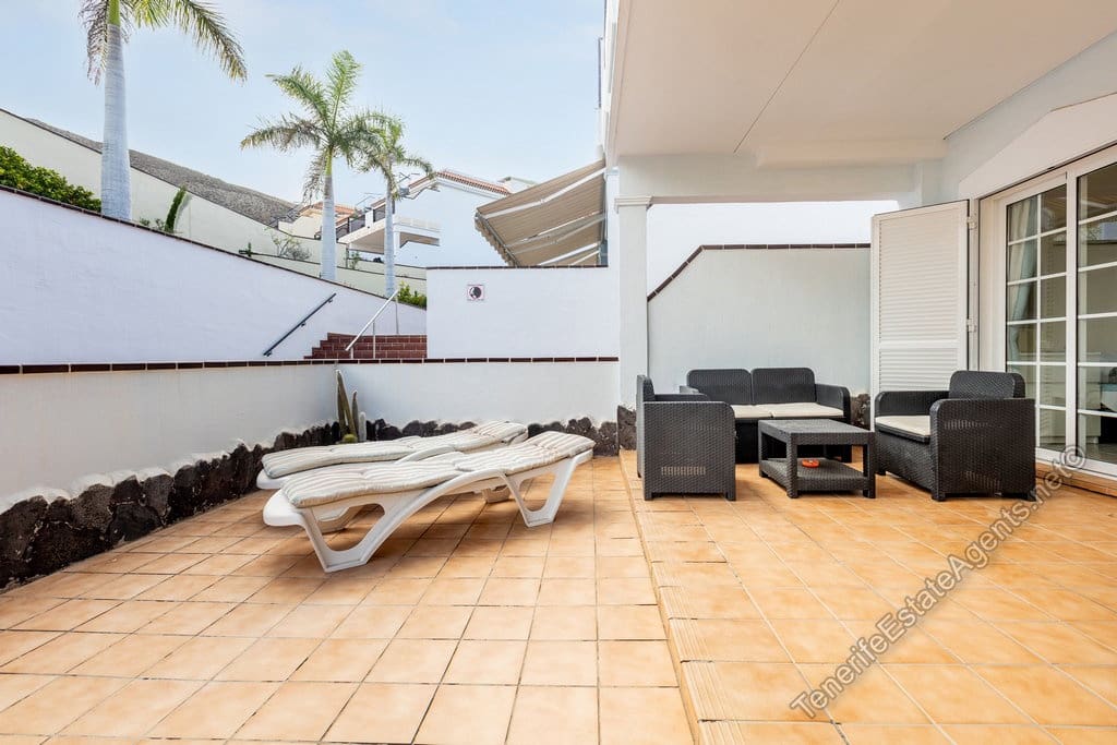 Apartamento de 1 habitación en Los Cristianos en venta con piscina garaje - 269.950 € (Ref: 10100563)