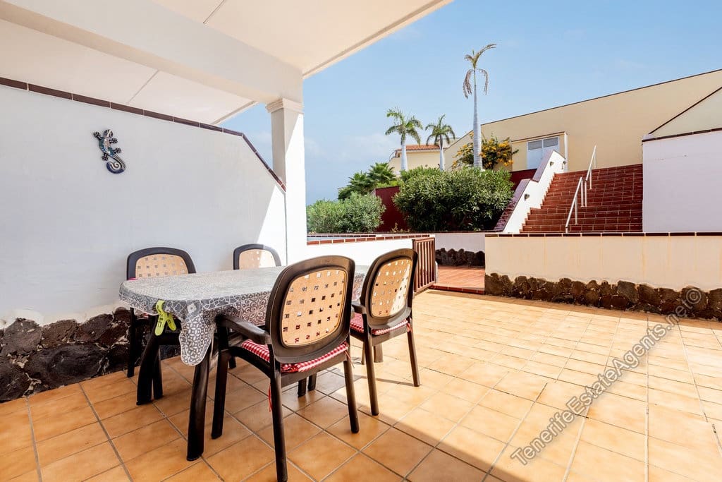 Apartamento de 1 habitación en Los Cristianos en venta con piscina garaje - 269.950 € (Ref: 10100563)