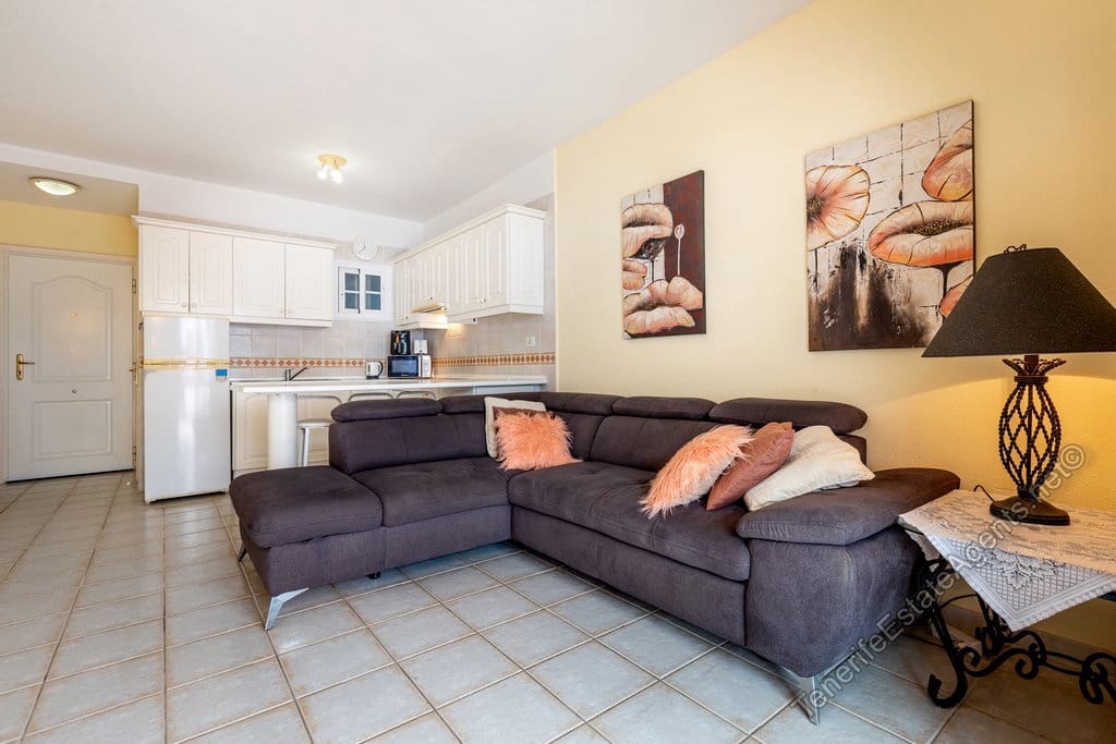 Apartamento de 1 habitación en Los Cristianos en venta con piscina garaje - 269.950 € (Ref: 10100563)