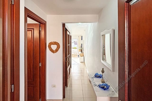 1 quarto Apartamento para venda em Los Cristianos, Arona com piscina garagem - 299 000 € (Ref: 10100564)