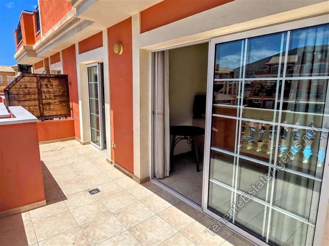 1 chambre Appartement à vendre à Los Cristianos, Arona avec piscine - 249 950 € (Ref: 10100565)