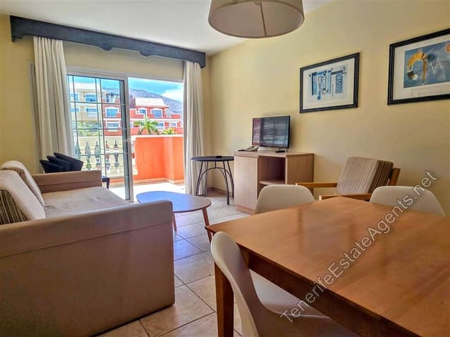 1 chambre Appartement à vendre à Los Cristianos, Arona avec piscine - 249 950 € (Ref: 10100565)