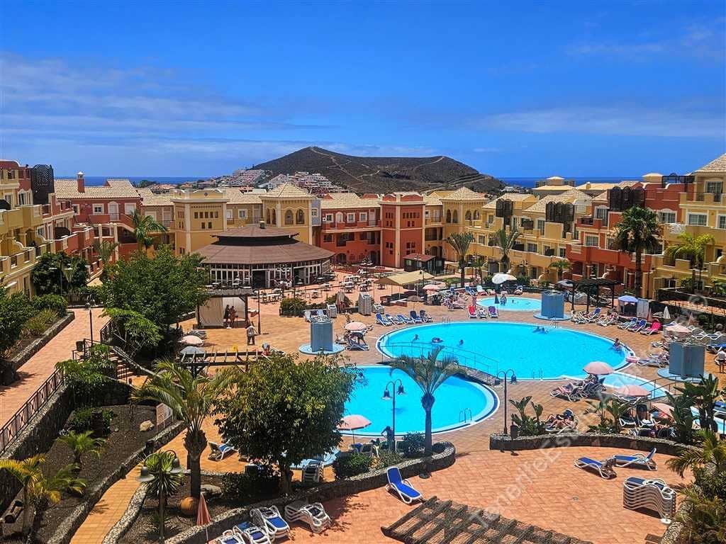 1 quarto Apartamento para venda em Los Cristianos com piscina - 249 950 € (Ref: 10100565)