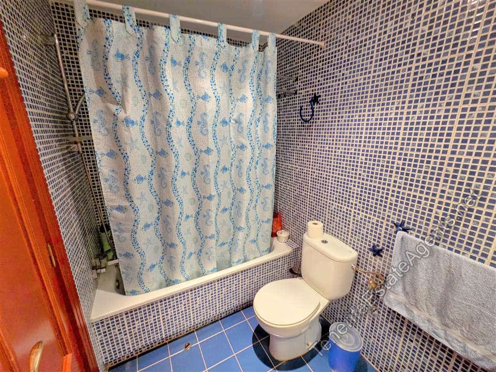 3 sypialnia Apartament na sprzedaż w Los Cristianos z basenem garażem - 599 000 € (Ref: 10100567)