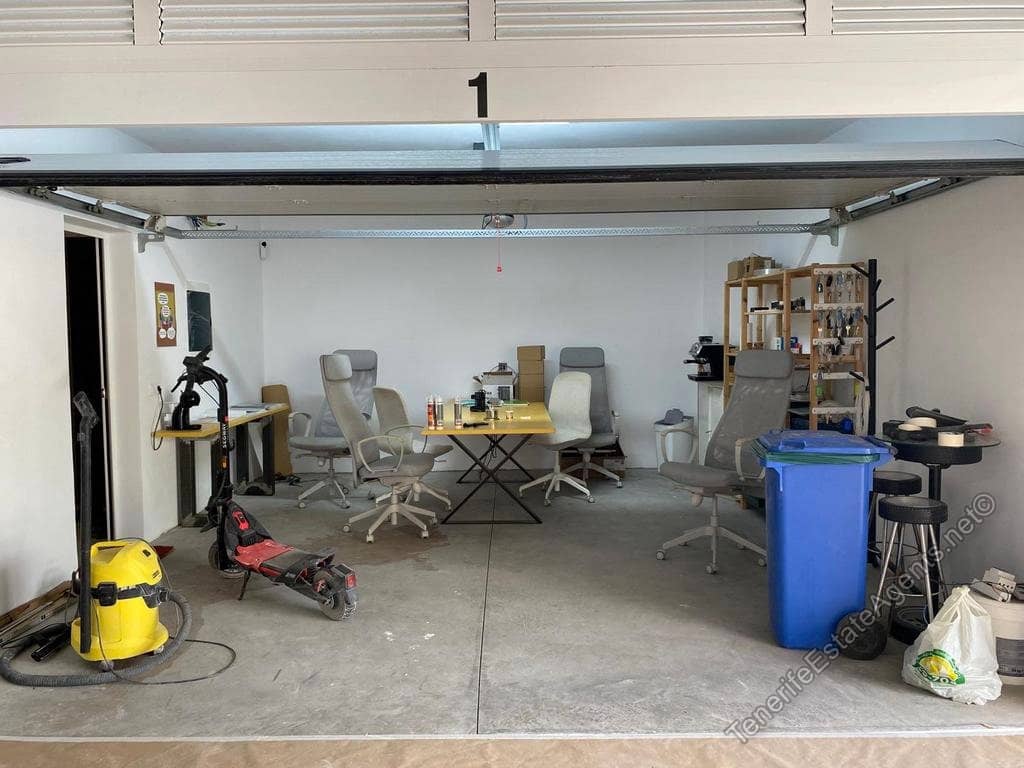 3 sypialnia Dom na sprzedaż w Golf del Sur z basenem garażem - 1 200 000 € (Ref: 10100570)