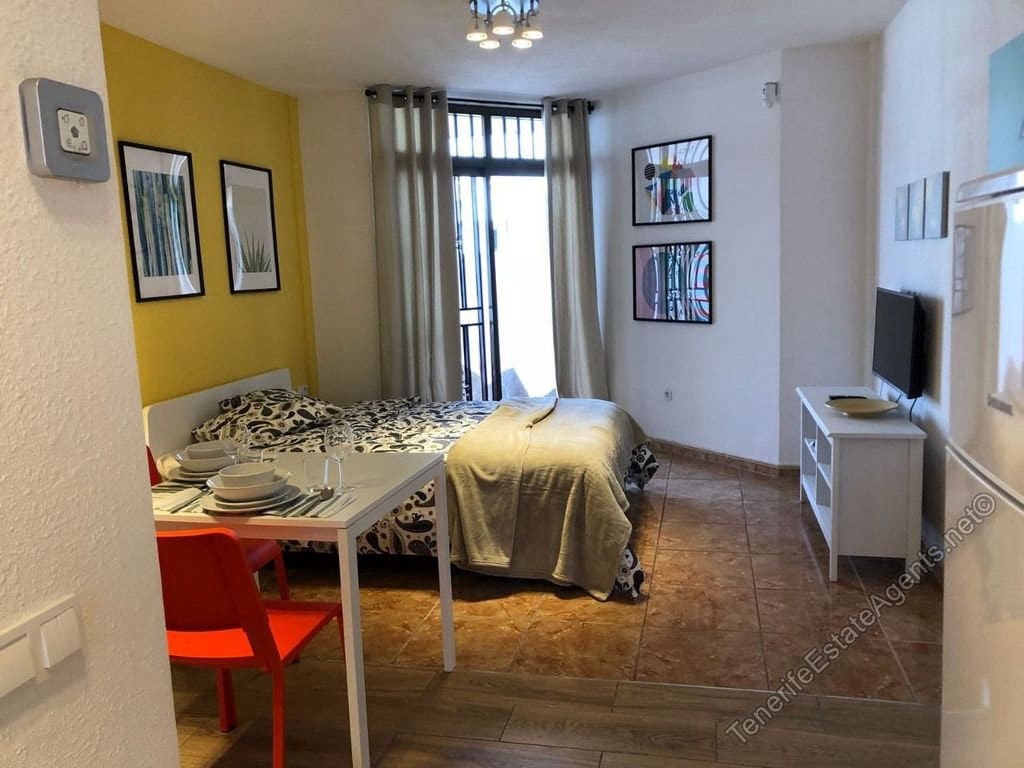 Monolocale in vendita in Los Cristianos con piscina - 220.000 € (Rif: 10100571)