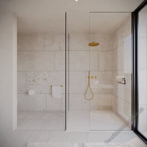 Apartamento de 3 habitaciones en Callao Salvaje, Adeje en venta con piscina garaje - 1.195.000 € (Ref: 10100572)
