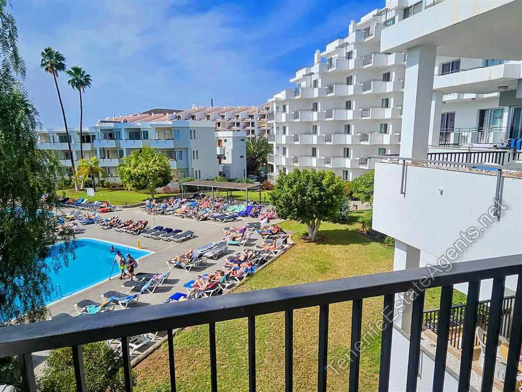 1 quarto Apartamento para venda em Los Cristianos com piscina - 289 950 € (Ref: 10100574)