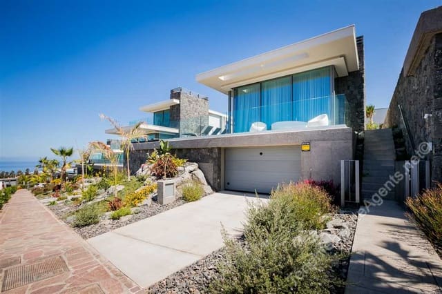 3 bedroom Villa for sale in Playa San Juan, Guía de Isora with pool garage - € 1,830,000 (Ref: 10100575)