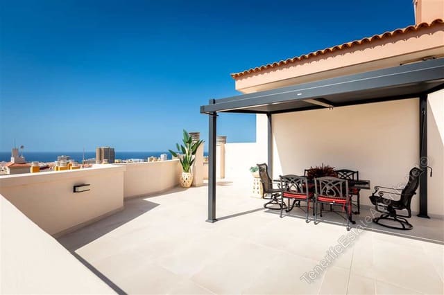 4 sypialnia Apartament na sprzedaż w Los Cristianos, Arona z basenem garażem - 950 000 € (Ref: 10100579)
