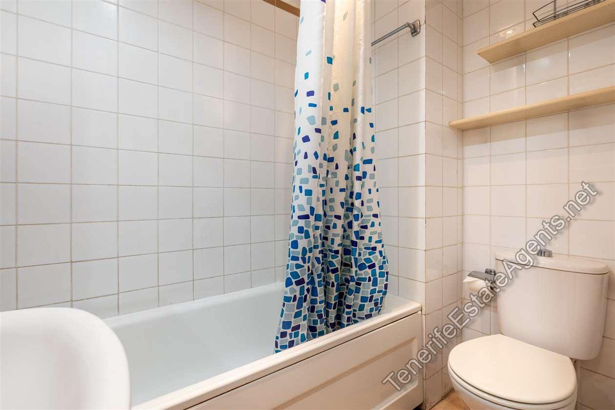 Apartamento de 1 habitación en Los Cristianos en venta con piscina - 225.000 € (Ref: 10109685)