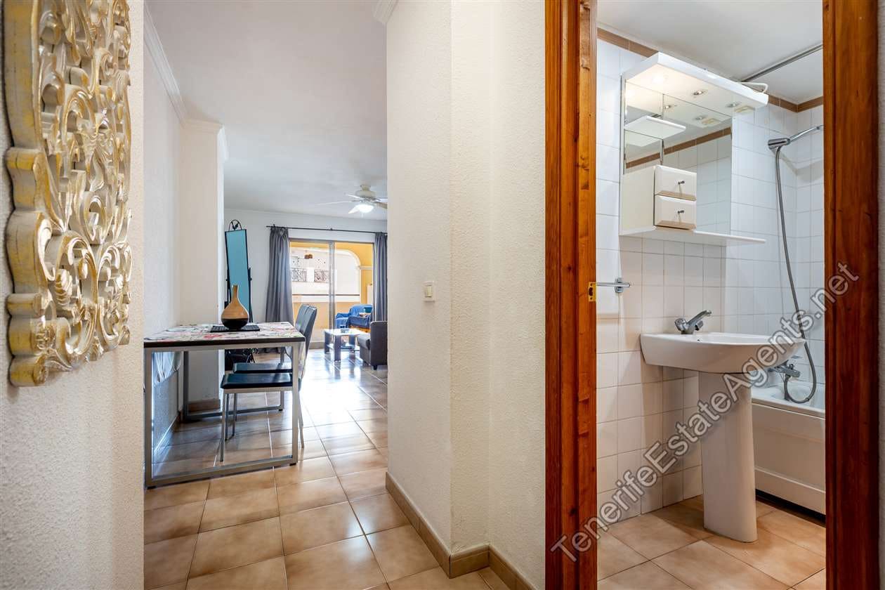 Apartamento de 1 habitación en Los Cristianos en venta con piscina - 225.000 € (Ref: 10109685)