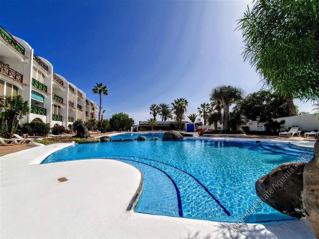 2 soverom Leilighet til salgs i Amarilla Golf med svømmebasseng garasje - € 209 950 (Ref: 10124530)
