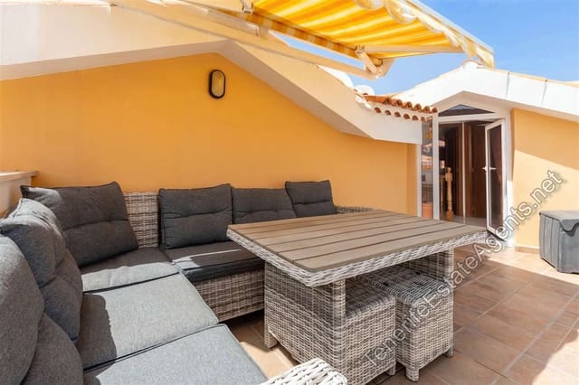 2 makuuhuone Huoneisto myytävänä paikassa Los Cristianos, Arona mukana uima-altaan 
autotalli - 359 950 € (Ref: 10142637)