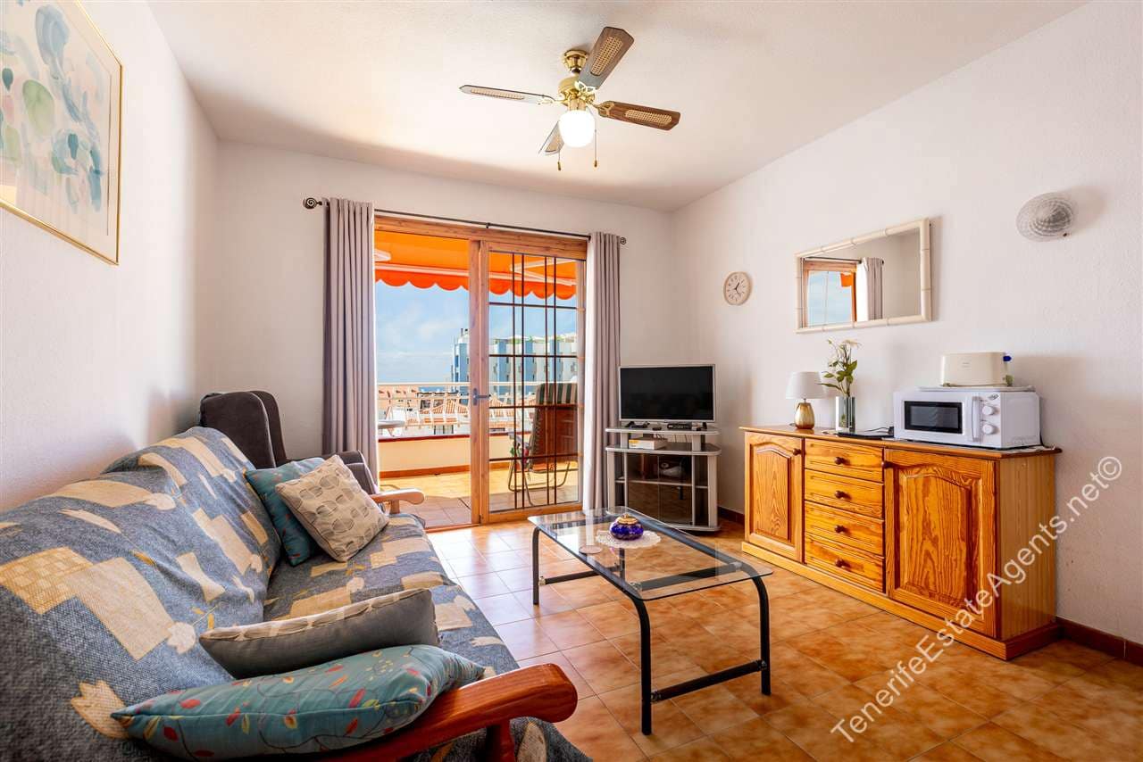 1 soveværelse Lejlighed til salg i Los Cristianos med swimmingpool - € 249.950 (Ref: 10142638)