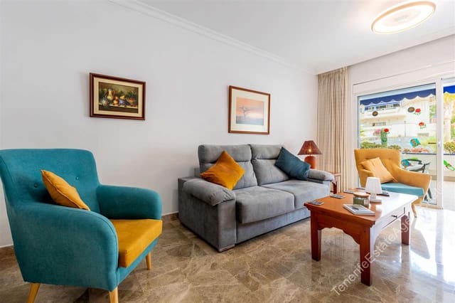 2 makuuhuone Huoneisto myytävänä paikassa Los Cristianos, Arona mukana uima-altaan 
autotalli - 599 950 € (Ref: 10150373)