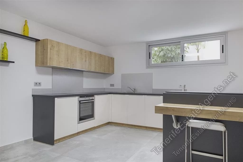 5 bedroom Villa for sale in Adeje with pool - € 5,750,000 (Ref: 7314727)