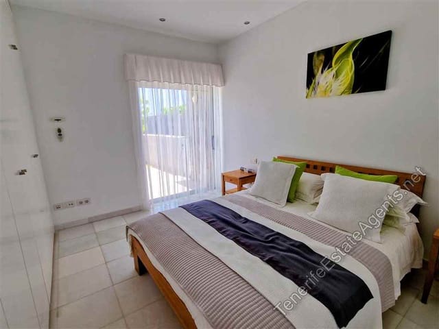 6 bedroom Villa for sale in Playa del Duque, Adeje with pool - € 3,200,000 (Ref: 7765118)