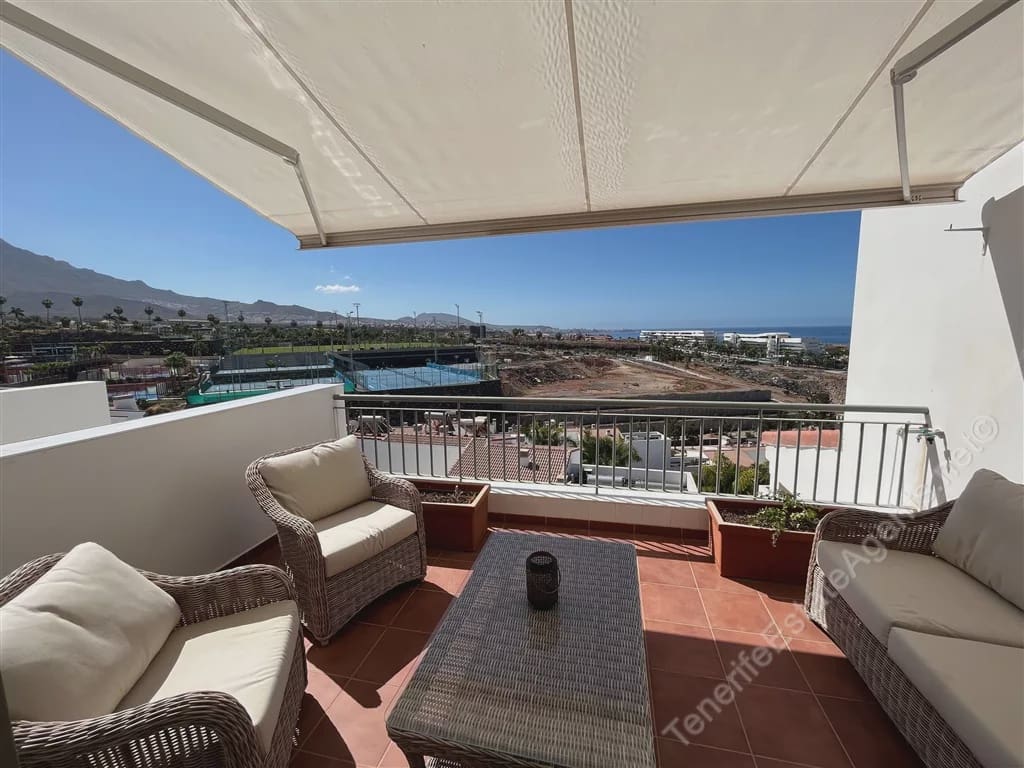 2 makuuhuone Huoneisto myytävänä paikassa Costa Adeje - 750 000 € (Ref: 7784428)