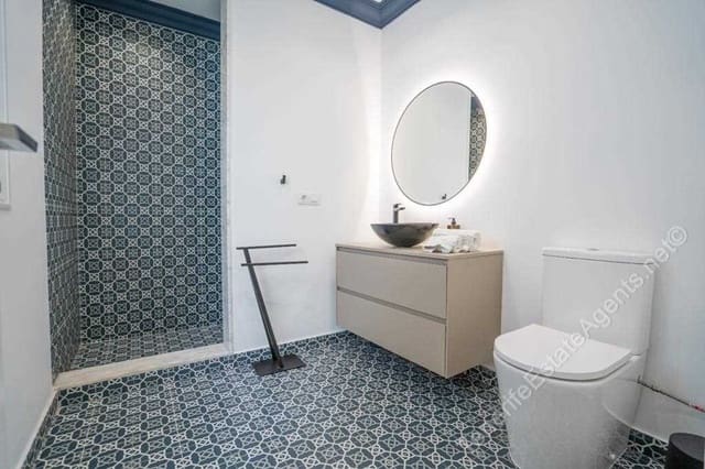 5 soveværelse Villa til salg i Playa Paraiso, Adeje med swimmingpool - € 1.480.000 (Ref: 8406628)