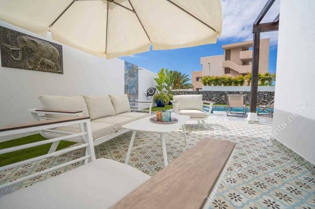 5 makuuhuone Huvila myytävänä paikassa Playa Paraiso mukana uima-altaan - 1 480 000 € (Ref: 8406628)