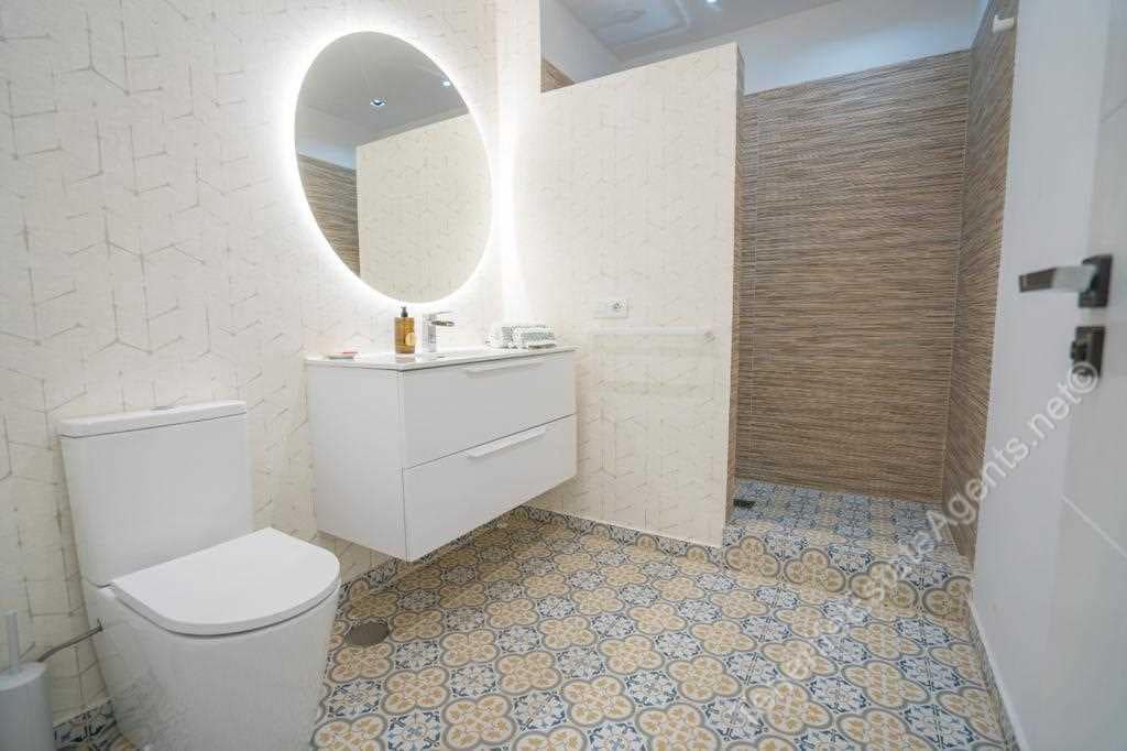 5 sovrum Villa till salu i Playa Paraiso med pool - 1 480 000 € (Ref: 8406628)